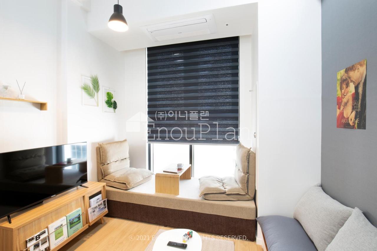 Busan Studio 202 Hotel ภายนอก รูปภาพ